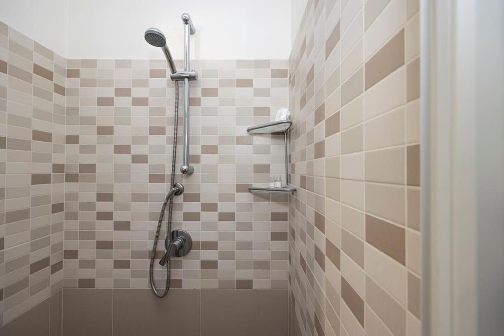 Apartment Roma Relax 2 Con Wifi-Ac-Netflix Εξωτερικό φωτογραφία