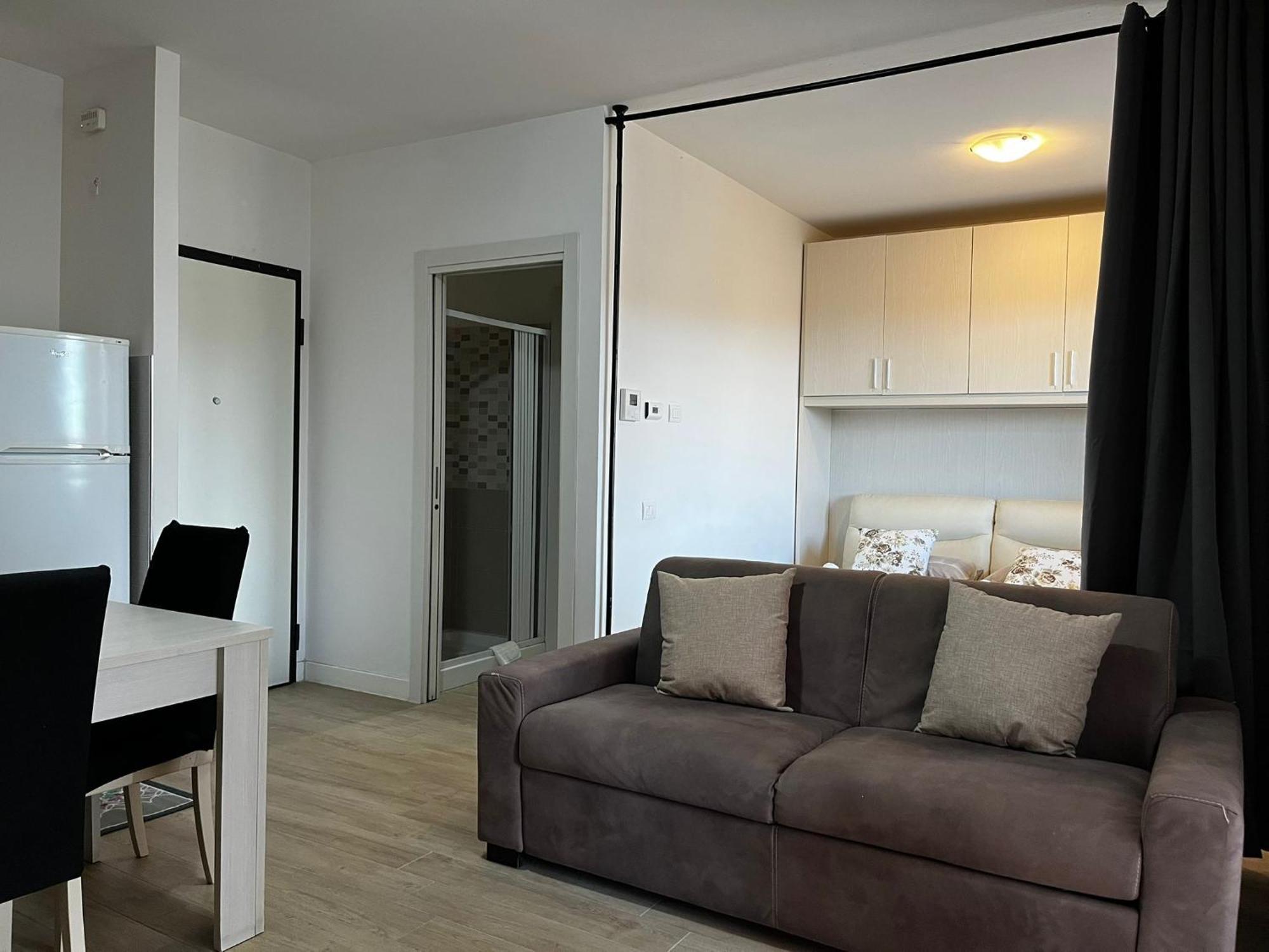 Apartment Roma Relax 2 Con Wifi-Ac-Netflix Εξωτερικό φωτογραφία